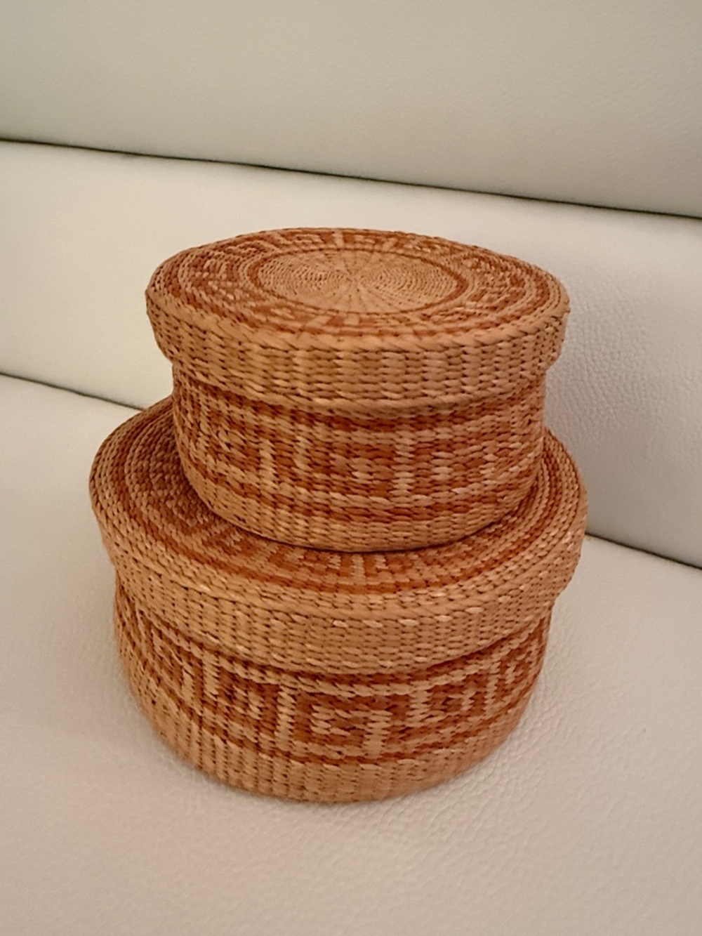 Nesting Basket with Lids Set of 2